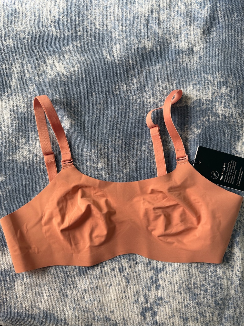 NWT Knix Evolution Wireless Everyday Bra Size 2